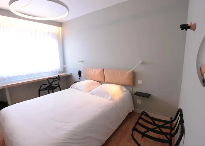 Vulcain Hotel
