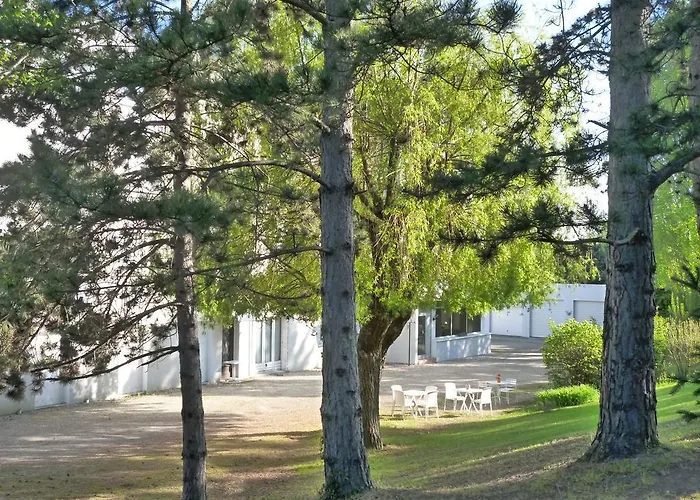 Vulcain Hotel LʼHorme