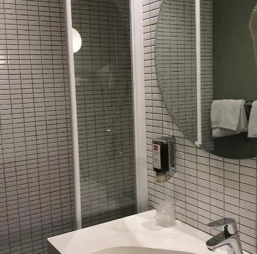 Vulcain Hotel LʼHorme