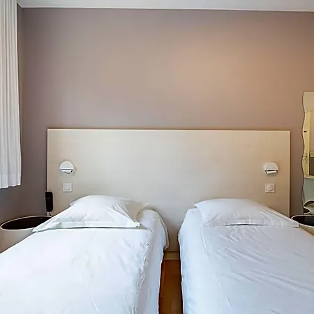 Vulcain Hotel 3*