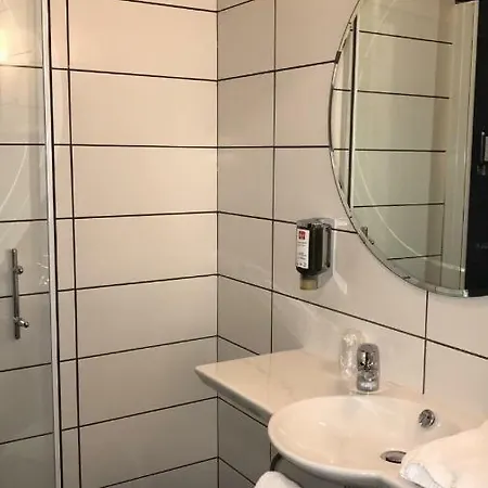 Hotel Vulcain 3*